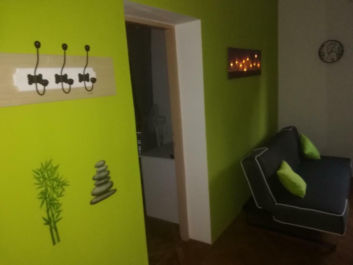 Apartmani Marin วูโควาร์ ภายนอก รูปภาพ